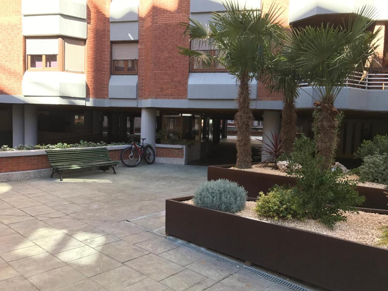 贝尔塞奥膳食公寓 洛格罗尼奥 外观 照片